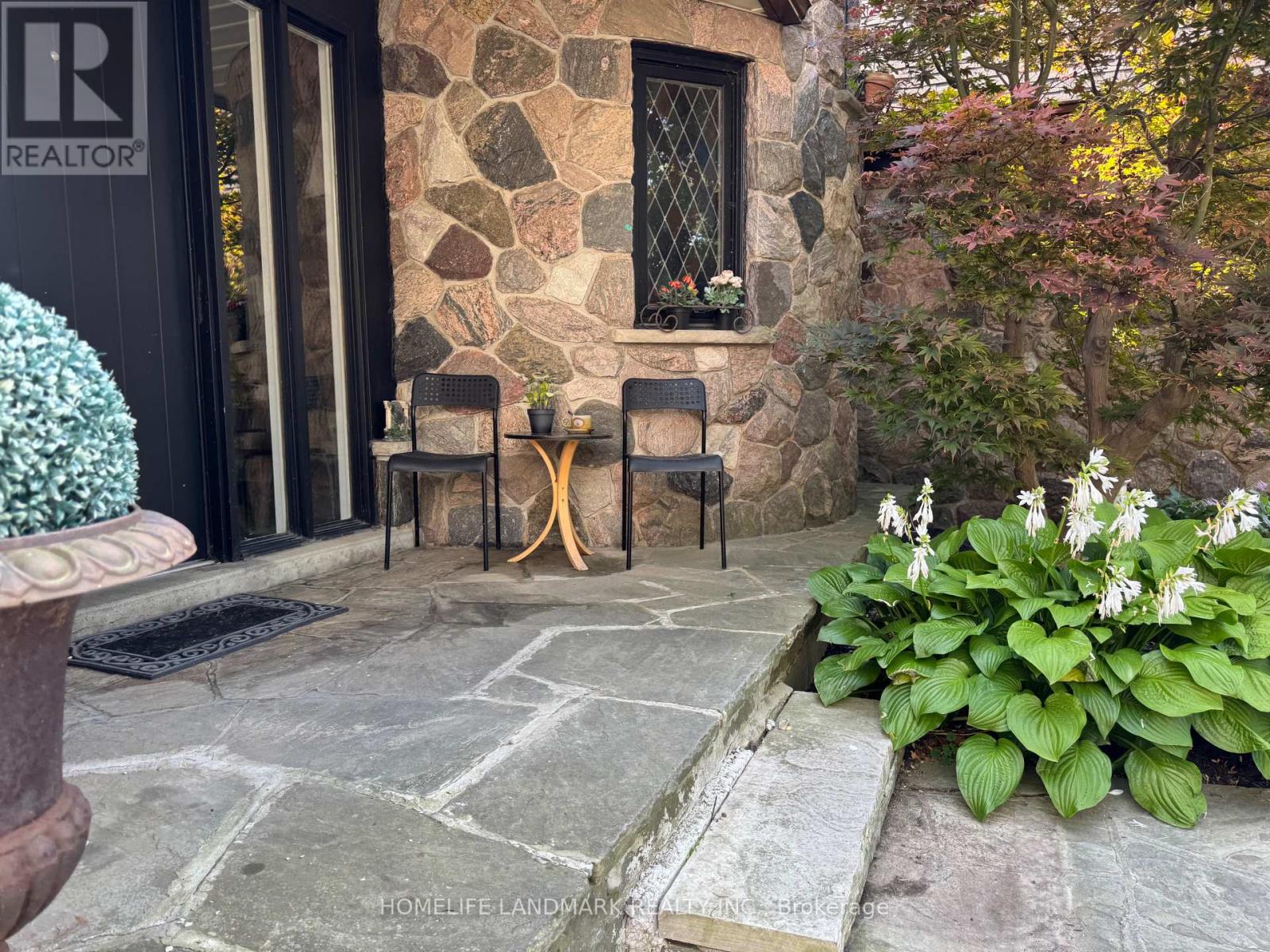 B3 - 2415 Jarvis Street, Mississauga, Ontario  L5C 2P7 - Photo 28 - W12741340