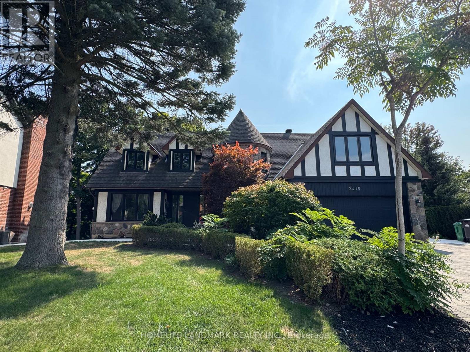 B3 - 2415 Jarvis Street, Mississauga, Ontario  L5C 2P7 - Photo 3 - W12741340