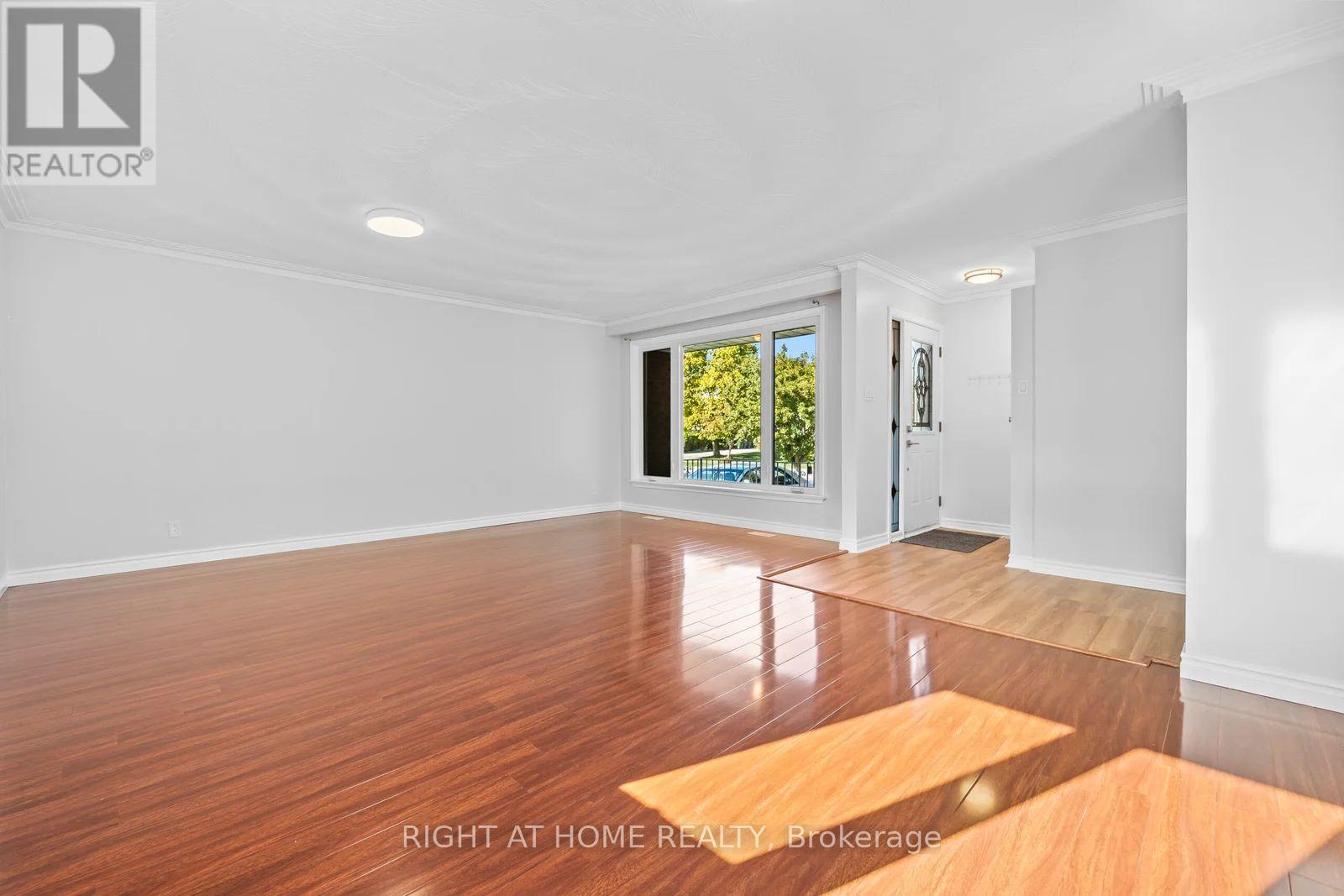 7a - 7 Westhumber Boulevard, Toronto, Ontario  M3B 0A7 - Photo 5 - W12741344