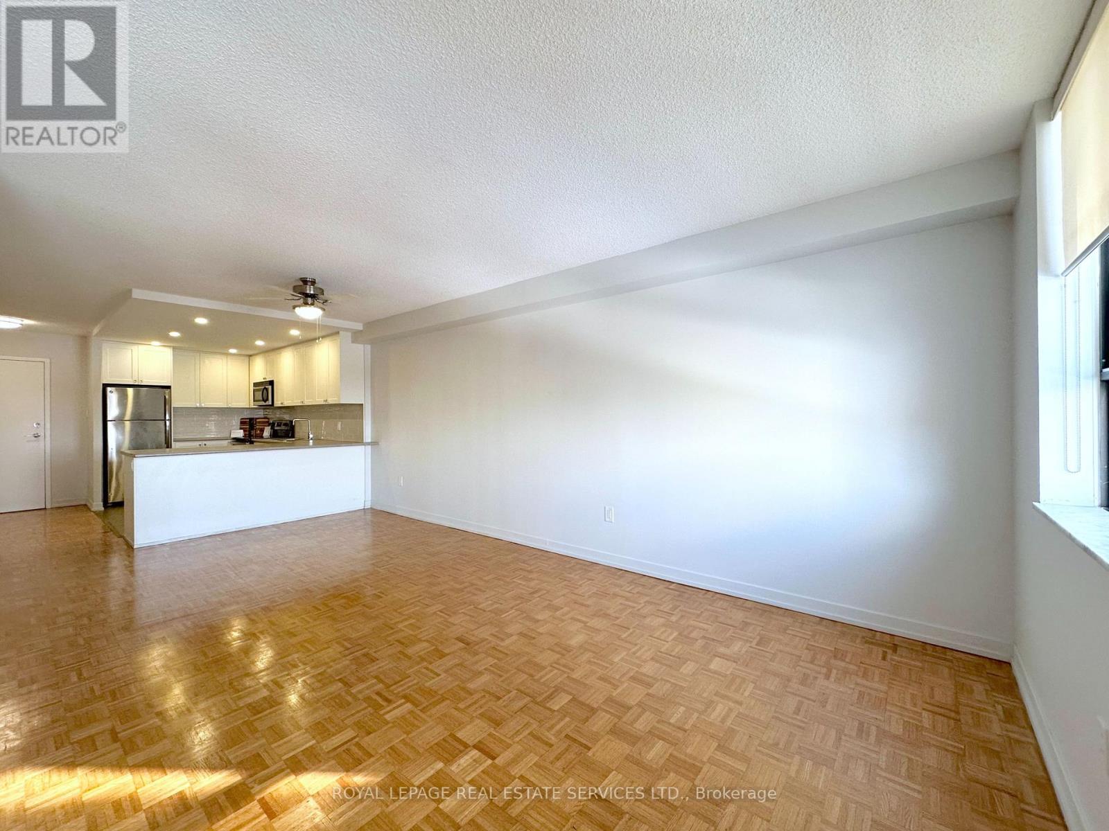 1108 - 190 Clark Boulevard, Brampton, Ontario  L6T 4A8 - Photo 6 - W12741348