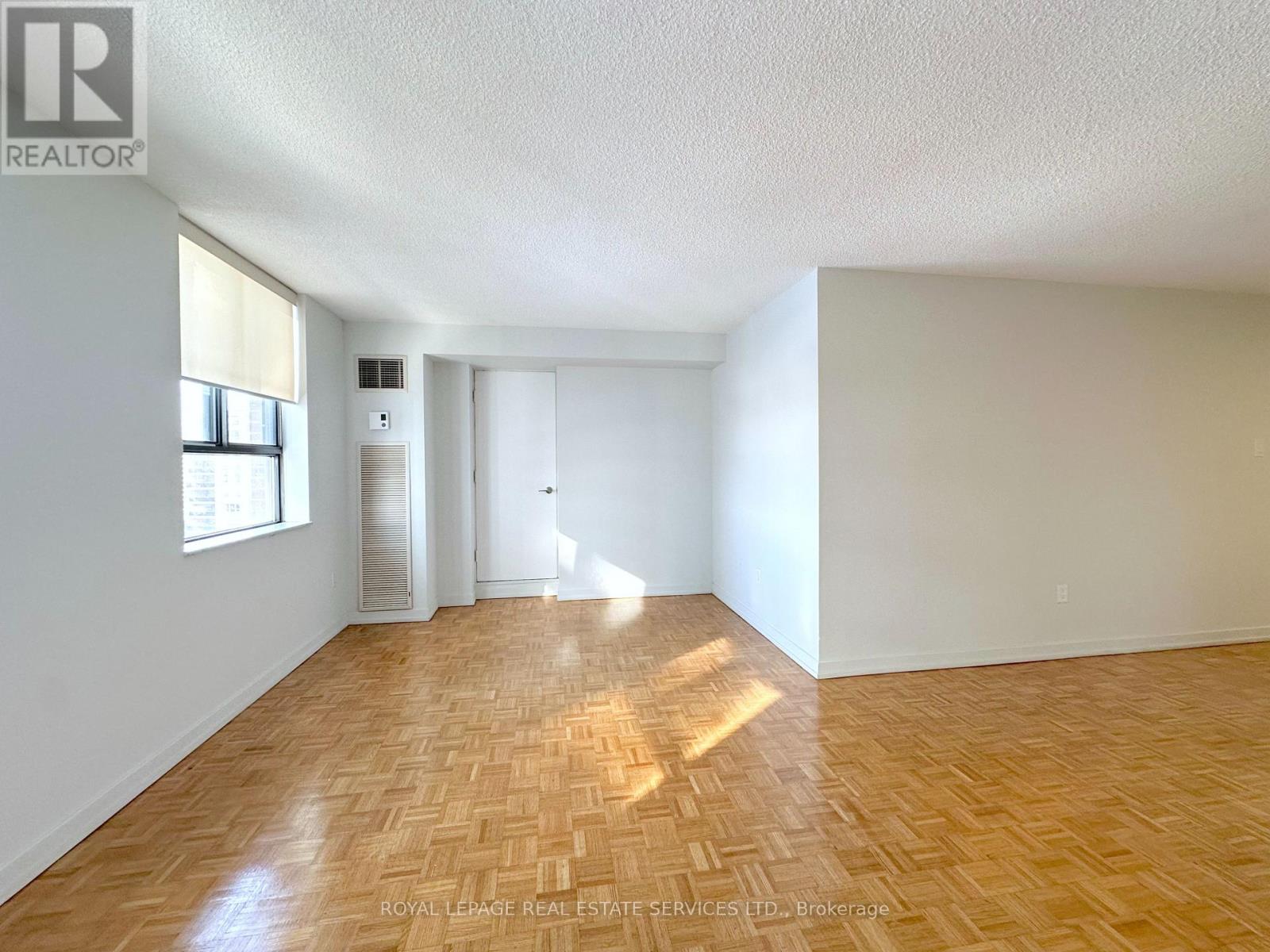 1108 - 190 Clark Boulevard, Brampton, Ontario  L6T 4A8 - Photo 7 - W12741348