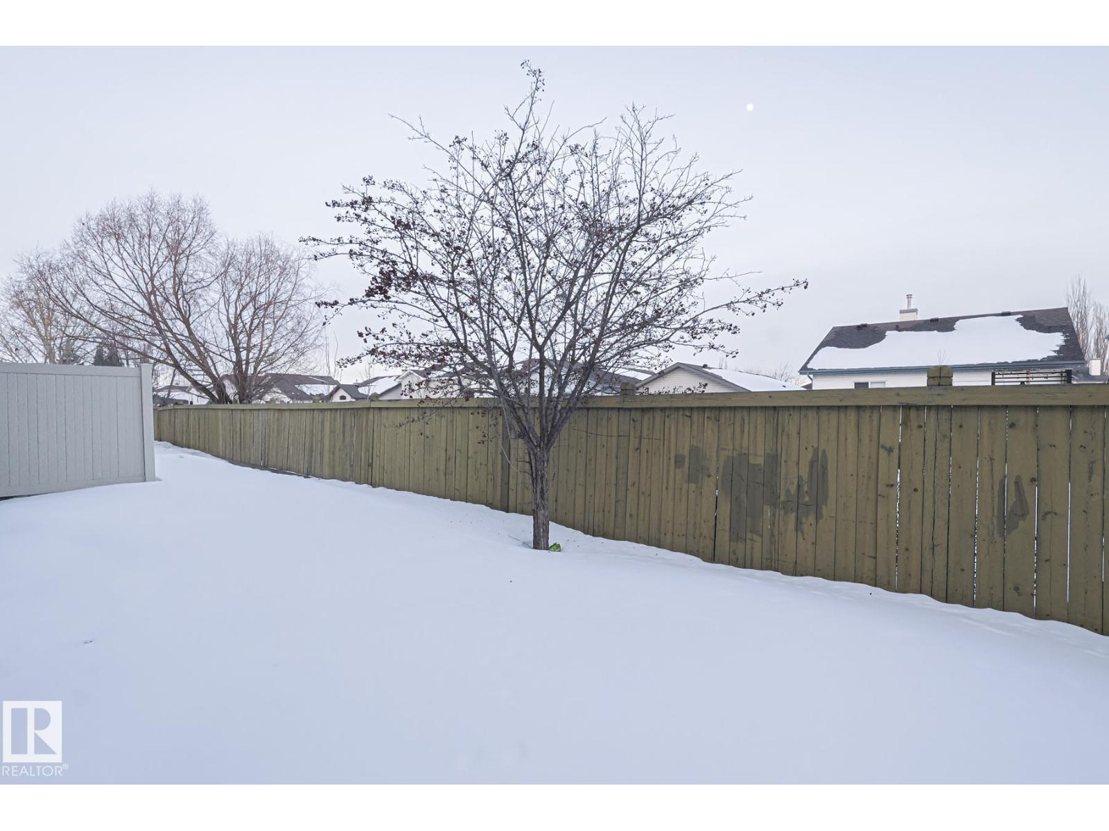 #11 13825 155 Av Nw, Edmonton, Alberta T6V 0B8 - Photo 4 - E4471569