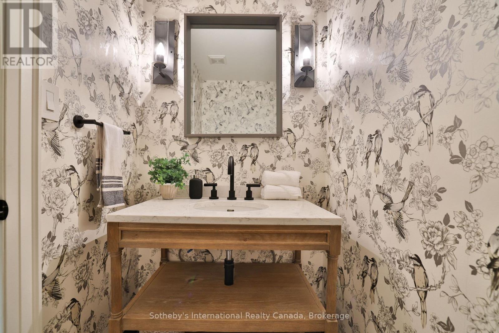 2464 Deer Run Avenue, Oakville, Ontario  L6J 6K9 - Photo 20 - W12741368