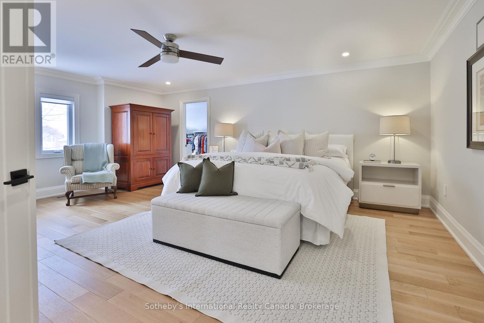 2464 Deer Run Avenue, Oakville, Ontario  L6J 6K9 - Photo 26 - W12741368