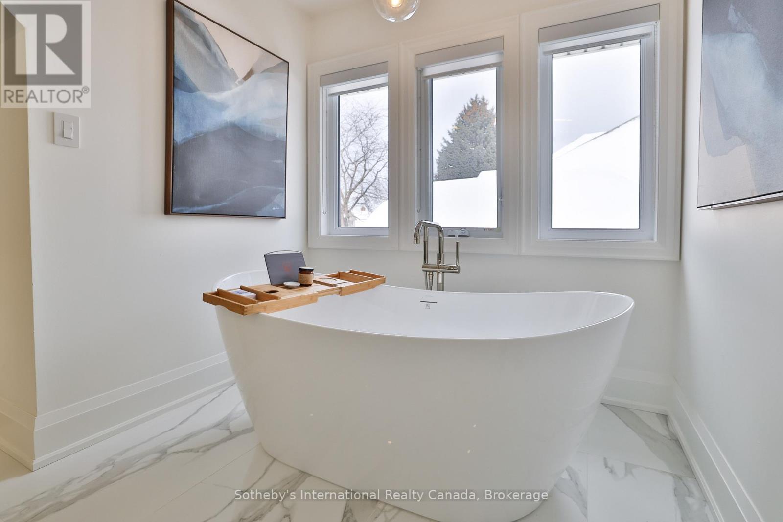 2464 Deer Run Avenue, Oakville, Ontario  L6J 6K9 - Photo 28 - W12741368