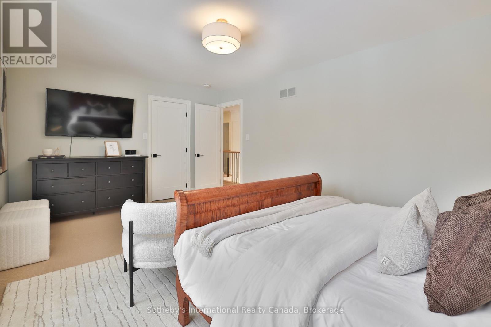 2464 Deer Run Avenue, Oakville, Ontario  L6J 6K9 - Photo 32 - W12741368