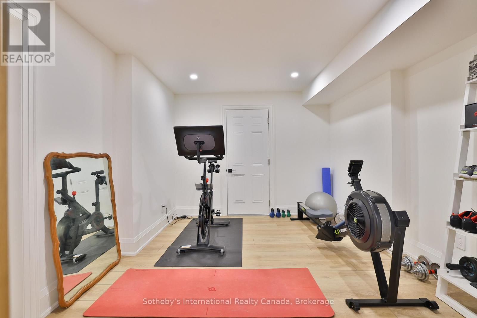 2464 Deer Run Avenue, Oakville, Ontario  L6J 6K9 - Photo 39 - W12741368