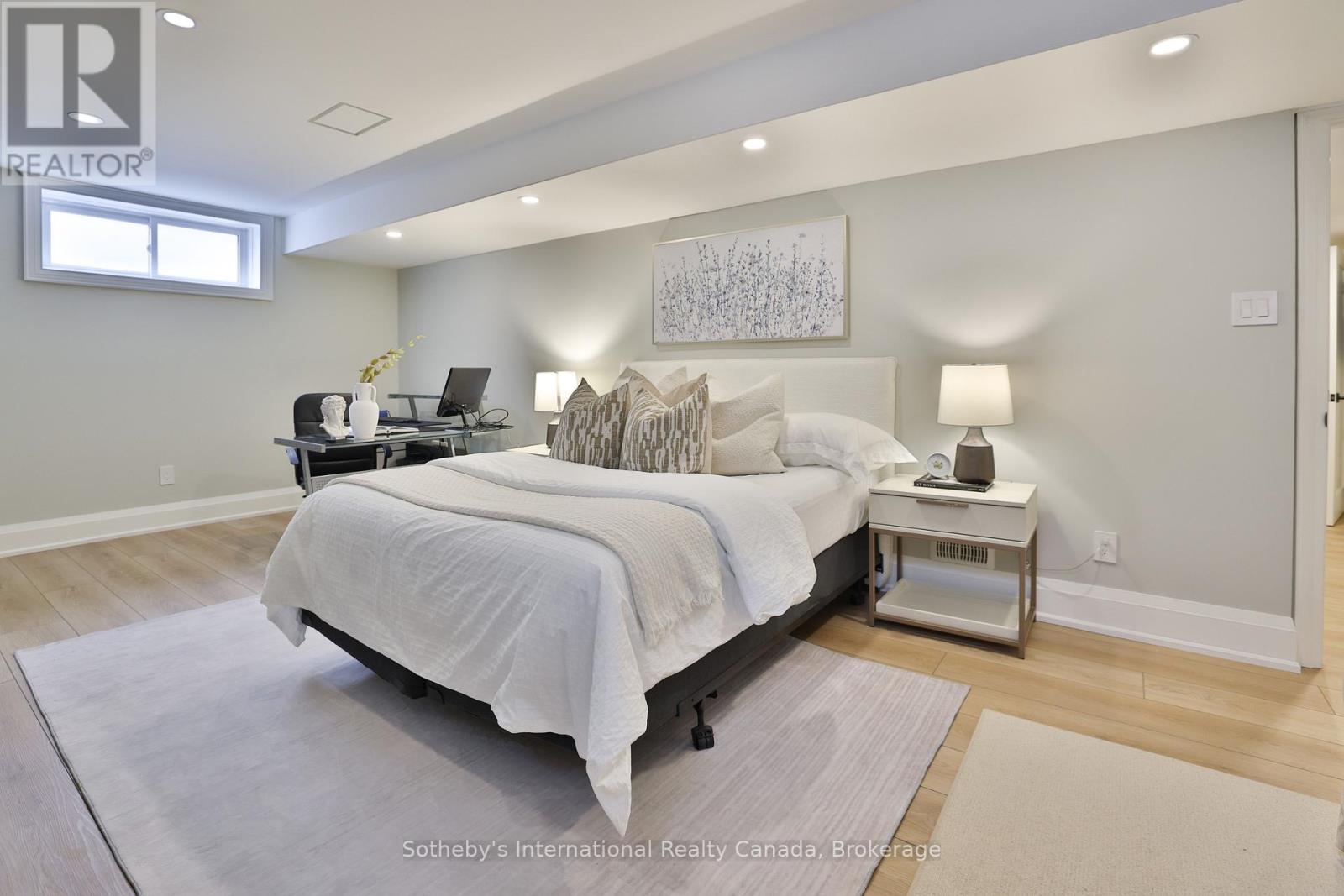 2464 Deer Run Avenue, Oakville, Ontario  L6J 6K9 - Photo 43 - W12741368