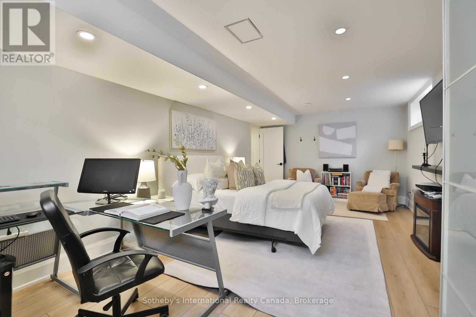 2464 Deer Run Avenue, Oakville, Ontario  L6J 6K9 - Photo 44 - W12741368