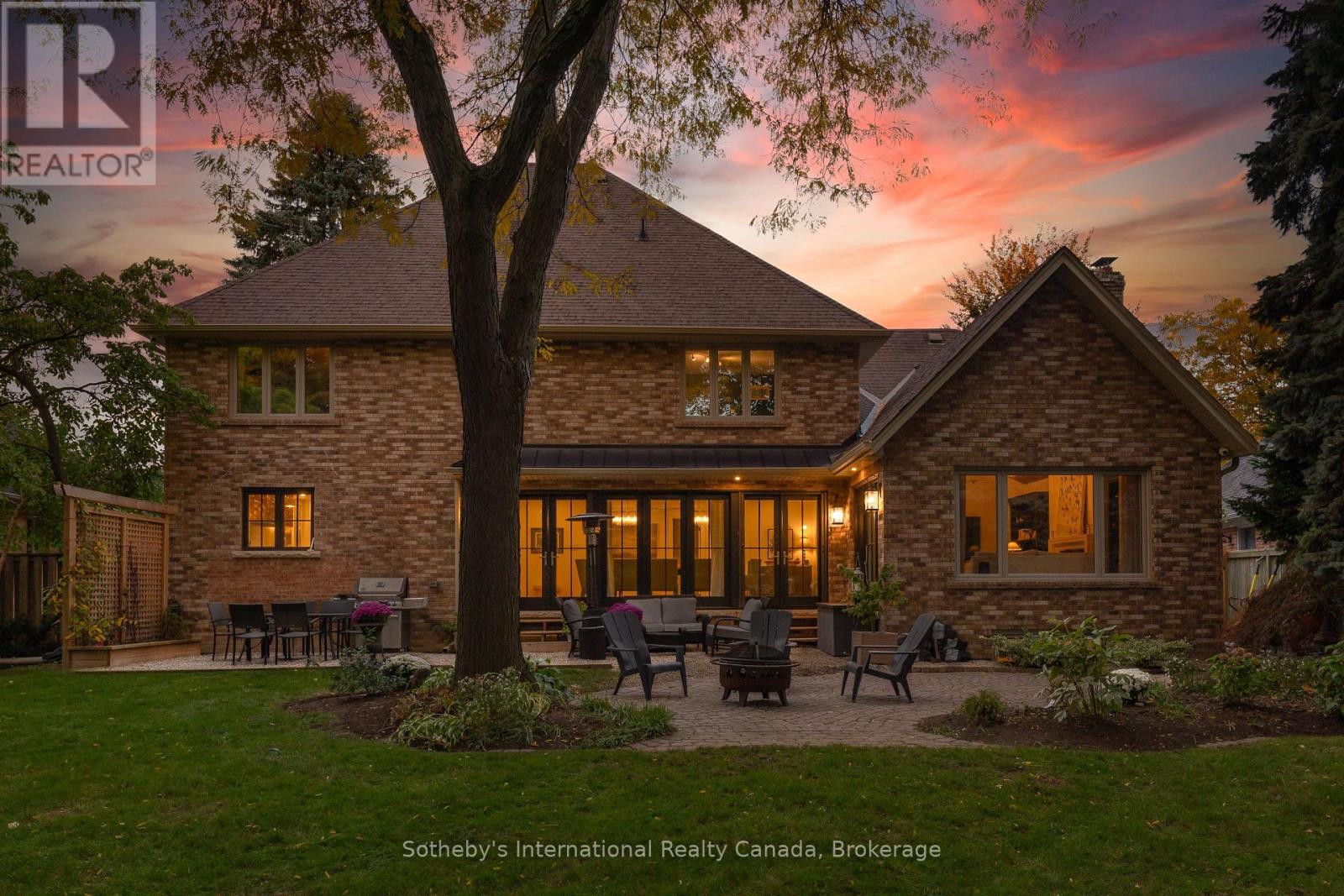 2464 Deer Run Avenue, Oakville, Ontario  L6J 6K9 - Photo 48 - W12741368