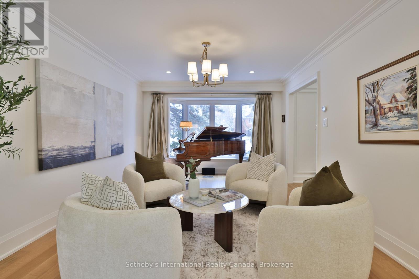 2464 Deer Run Avenue, Oakville, Ontario  L6J 6K9 - Photo 7 - W12741368