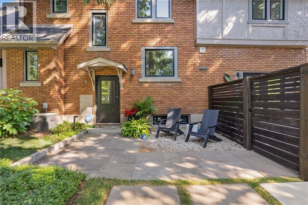 86 Earl Street, Kitchener, Ontario  N2M 2V9 - Photo 39 - 40800039