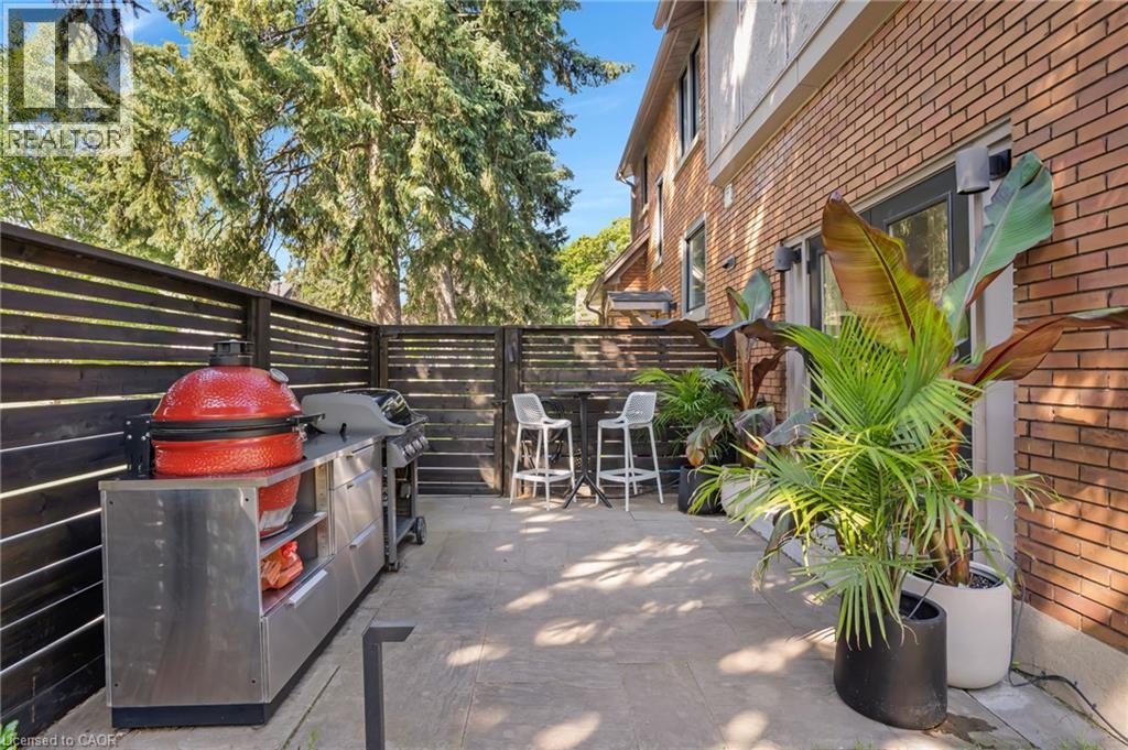 86 Earl Street, Kitchener, Ontario  N2M 2V9 - Photo 45 - 40800039