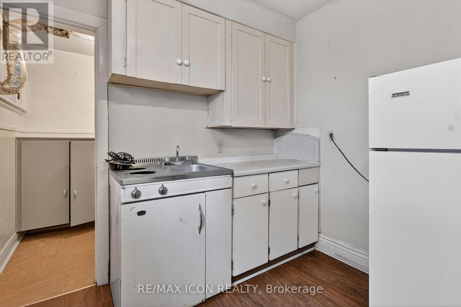 720 Queens Avenue, London East, Ontario  N5W 3H5 - Photo 21 - X12741378