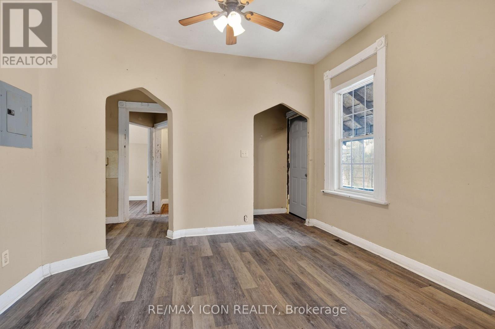 720 Queens Avenue, London East, Ontario  N5W 3H5 - Photo 27 - X12741378