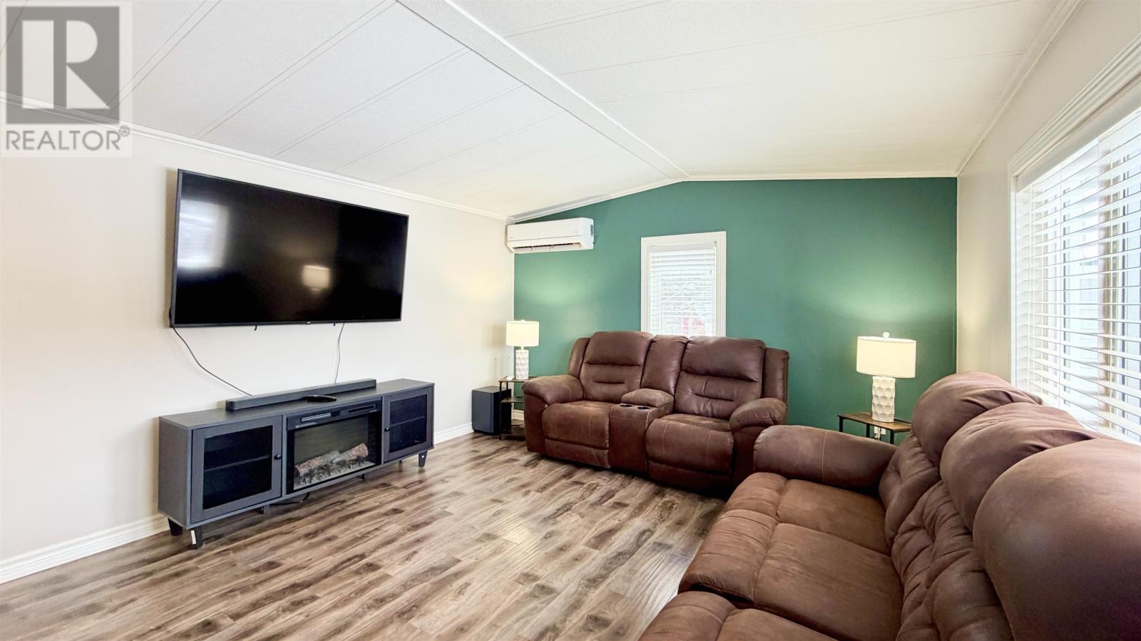 728 Nightingale Crescent, Summerside, Prince Edward Island  C1N 4S8 - Photo 3 - 202601576