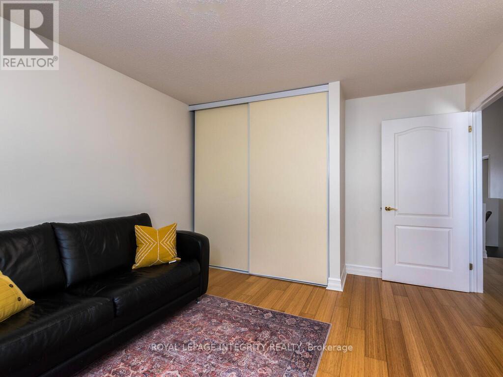 223 Willow Creek Circle, Ottawa, Ontario  K2G 7B1 - Photo 25 - X12741380