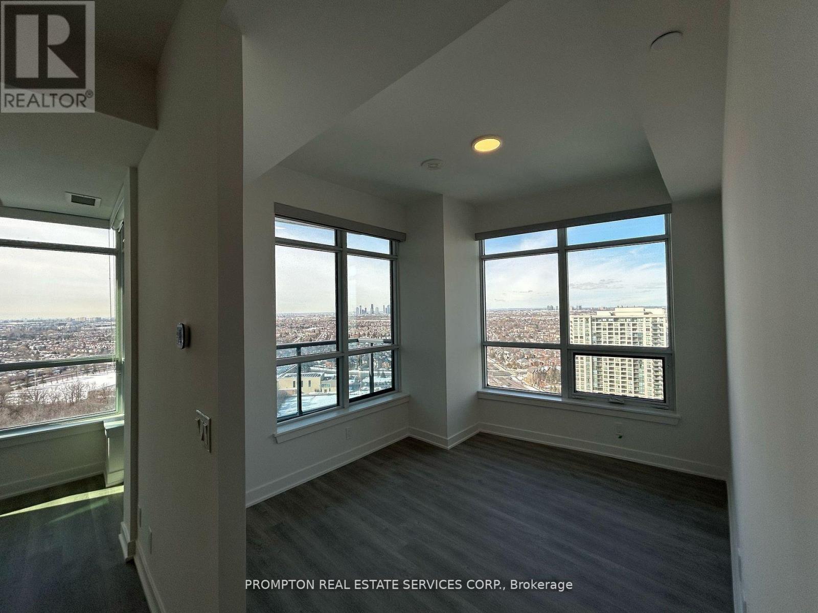 B-2005 - 50 Upper Mall Way, Vaughan, Ontario  L4J 0L8 - Photo 10 - N12741370