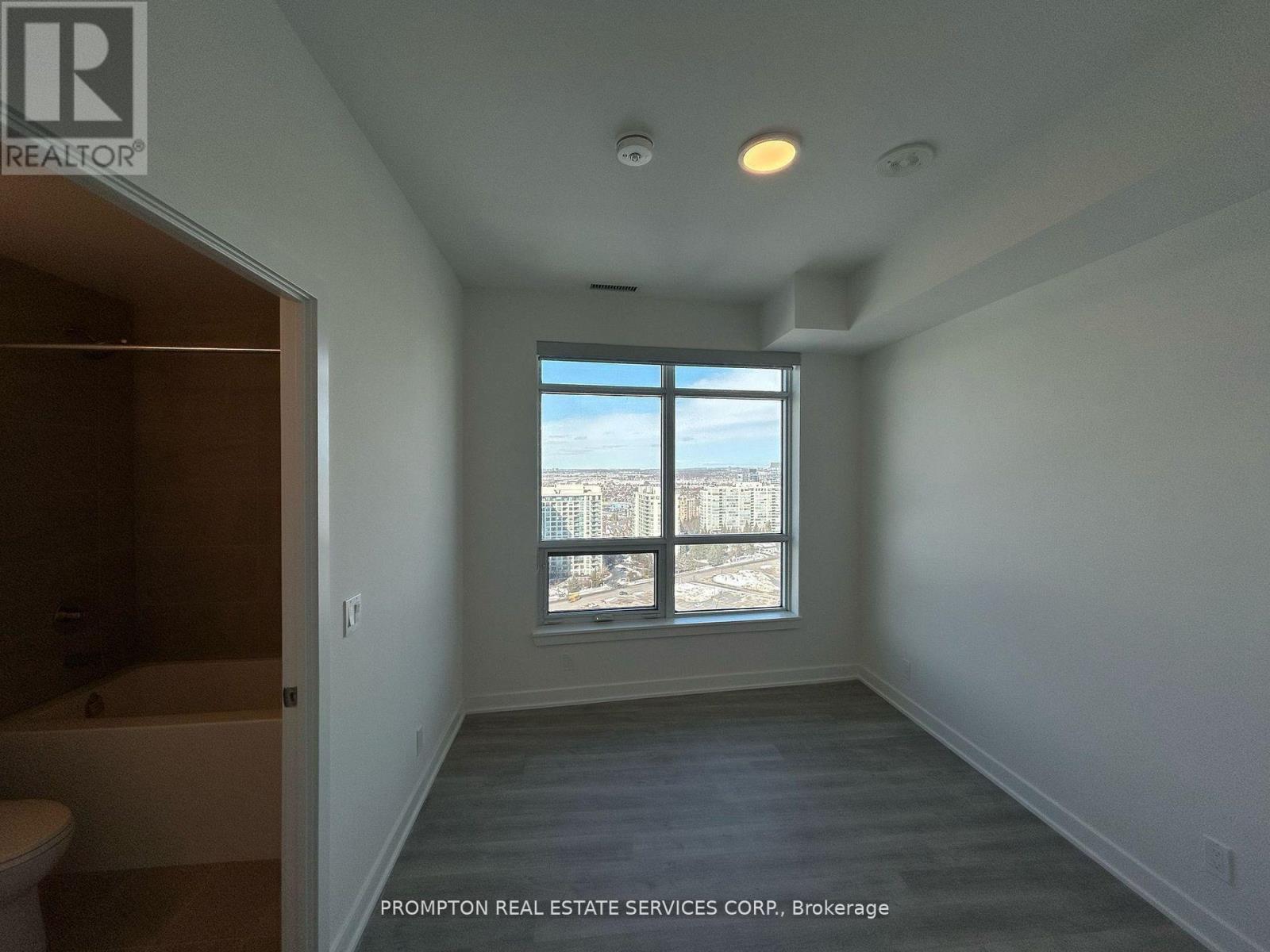 B-2005 - 50 Upper Mall Way, Vaughan, Ontario  L4J 0L8 - Photo 13 - N12741370