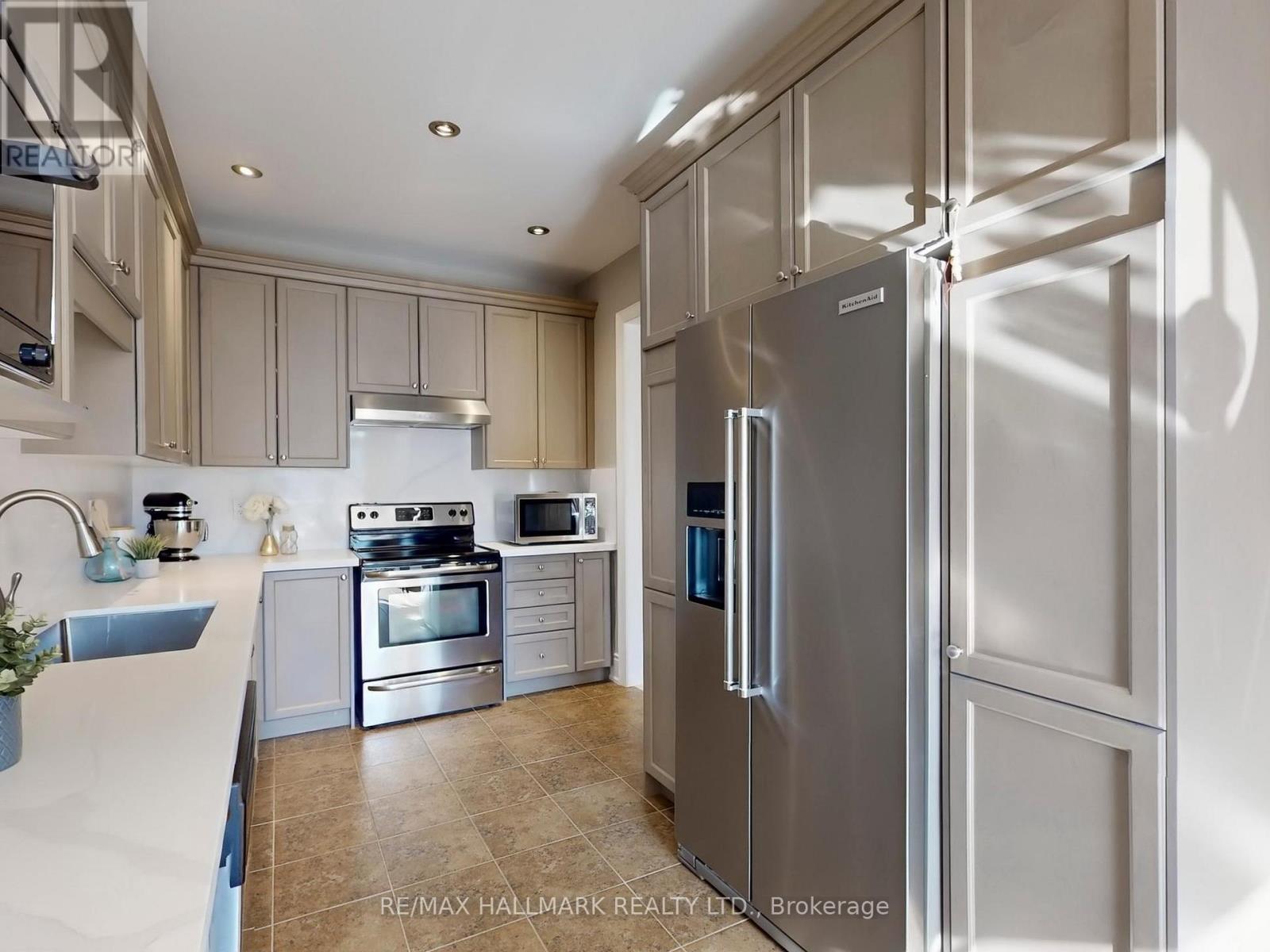 31 Via Toscana, Vaughan, Ontario  L4H 3V7 - Photo 10 - N12741384