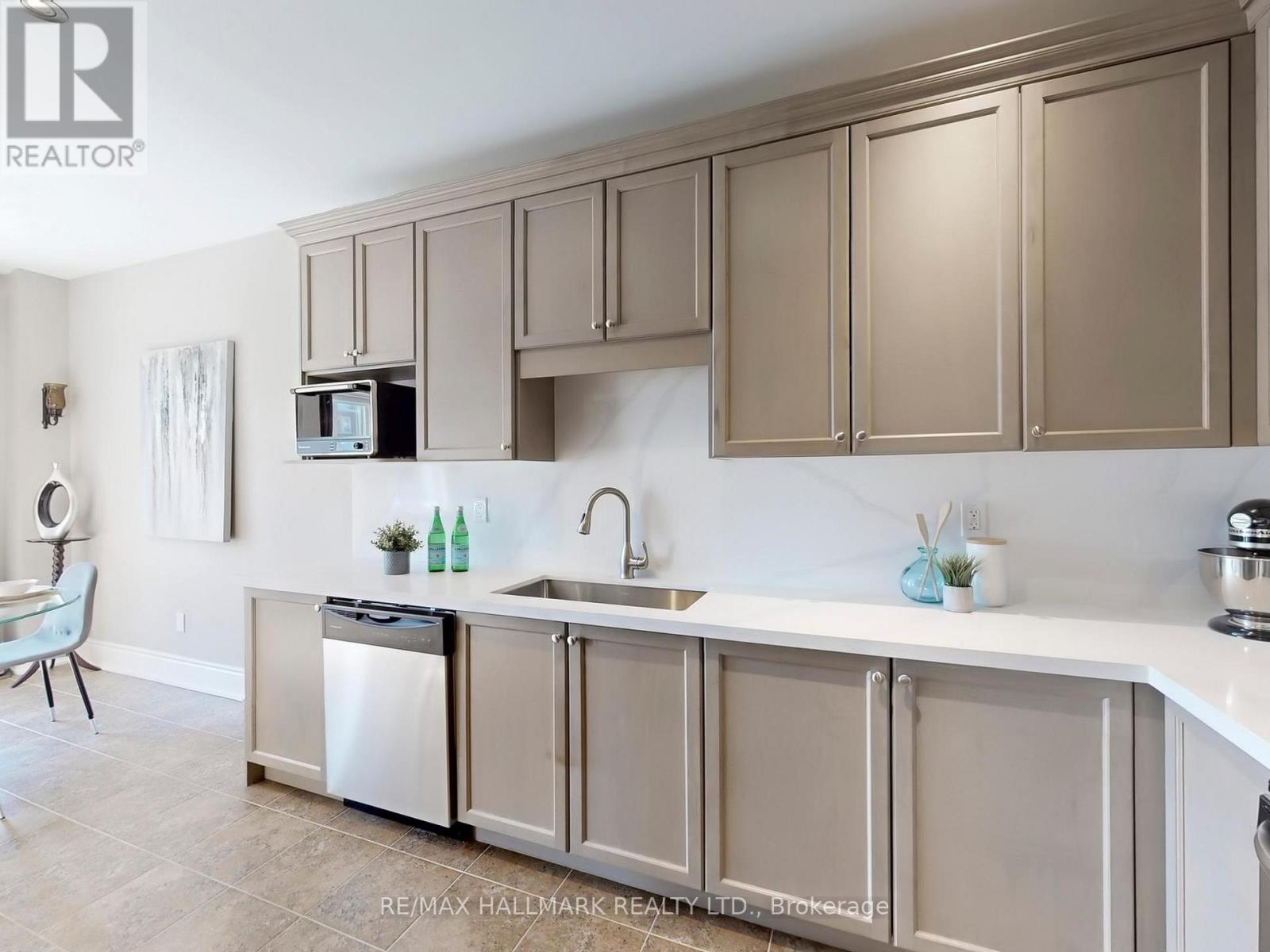 31 Via Toscana, Vaughan, Ontario  L4H 3V7 - Photo 11 - N12741384