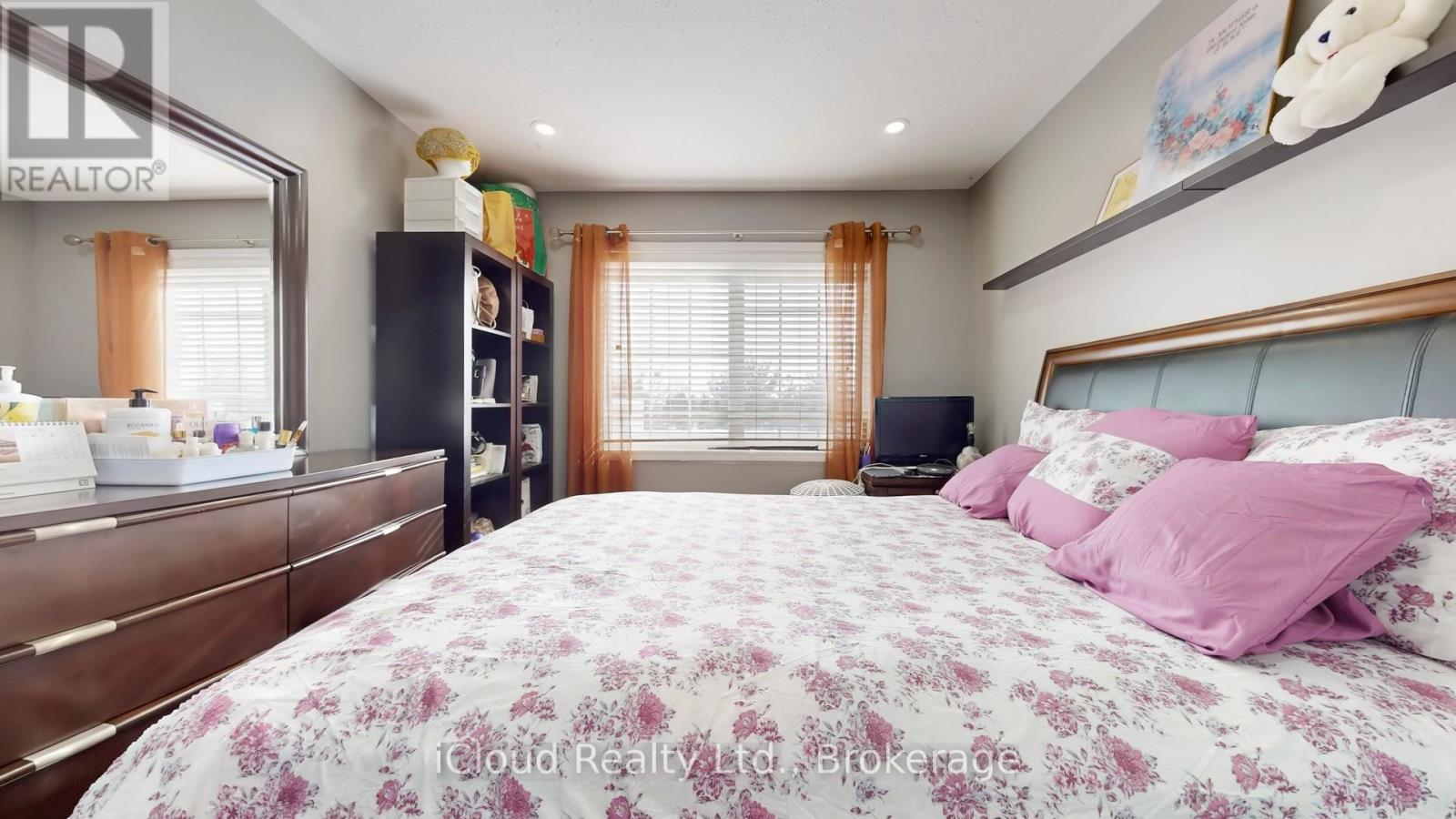 52 Tianalee Crescent, Brampton, Ontario  L7A 2X2 - Photo 28 - W12741356