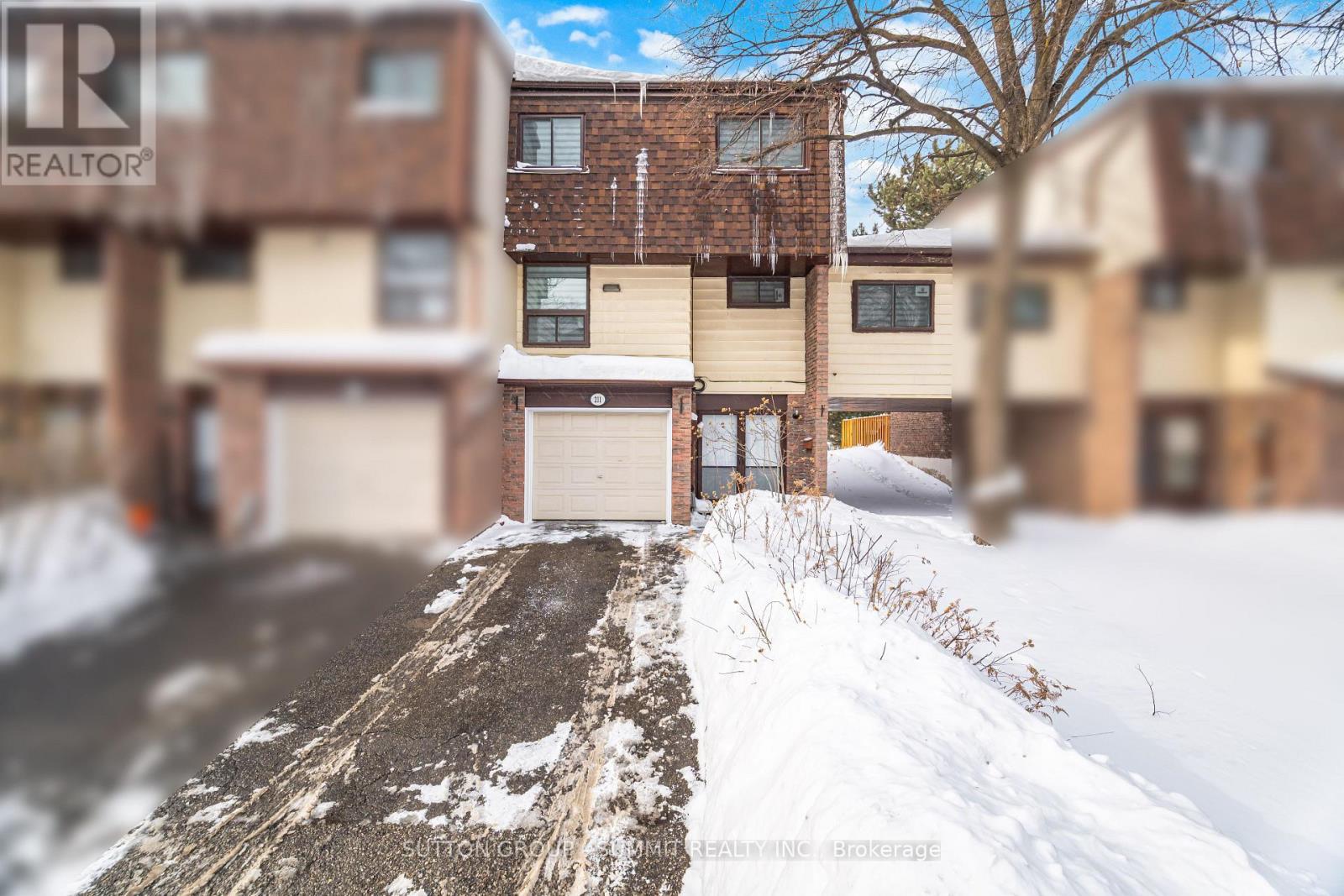 211 - 180 Mississauga Valley Boulevard, Mississauga, Ontario  L5A 3M2 - Photo 3 - W12741374