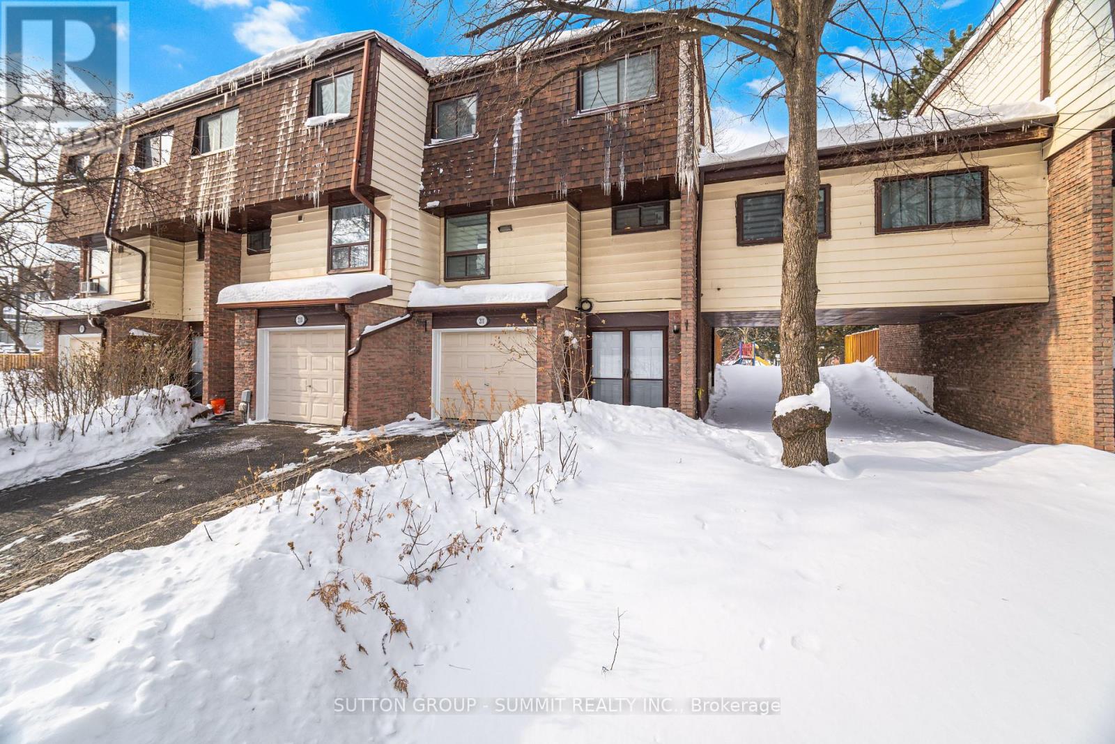 211 - 180 Mississauga Valley Boulevard, Mississauga, Ontario  L5A 3M2 - Photo 4 - W12741374