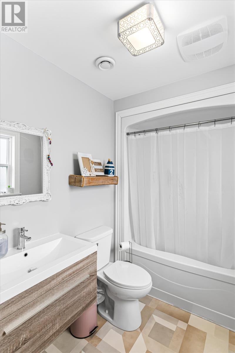 14 Sampson Crest, Grand Falls - Windsor, Newfoundland & Labrador  A2B 0B4 - Photo 18 - 1294021