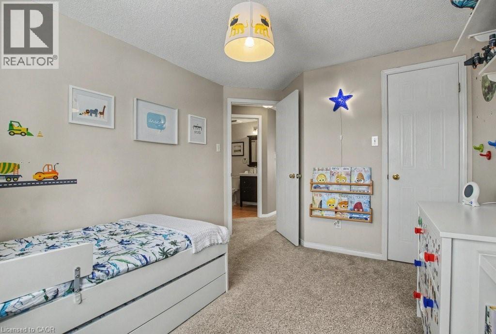 851 Butternut Avenue, Waterloo, Ontario  N2V 2M4 - Photo 20 - 40801609