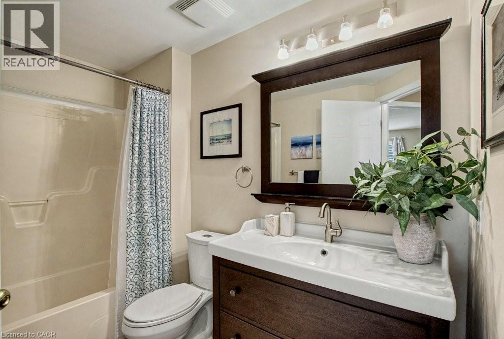 851 Butternut Avenue, Waterloo, Ontario  N2V 2M4 - Photo 22 - 40801609