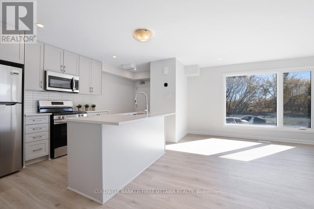 917 Creekway Private, Ottawa, Ontario  K2T 0S9 - Photo 17 - X12741392