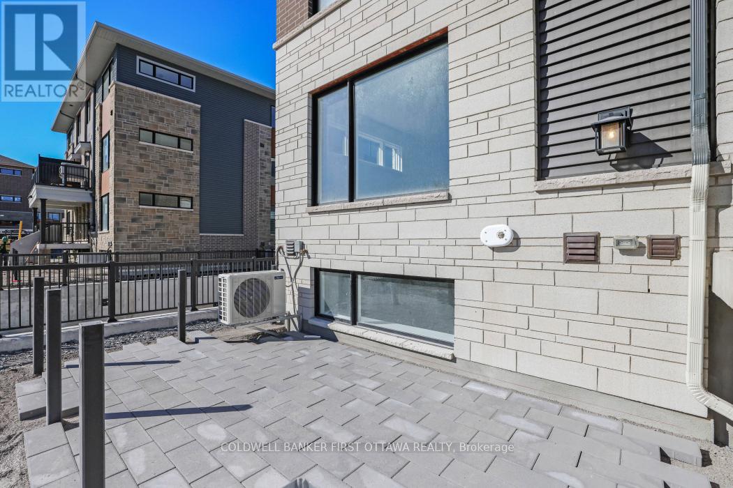 917 Creekway Private, Ottawa, Ontario  K2T 0S9 - Photo 28 - X12741392