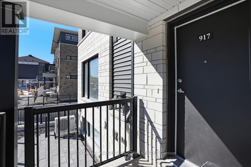 917 Creekway Private, Ottawa, Ontario  K2T 0S9 - Photo 4 - X12741392