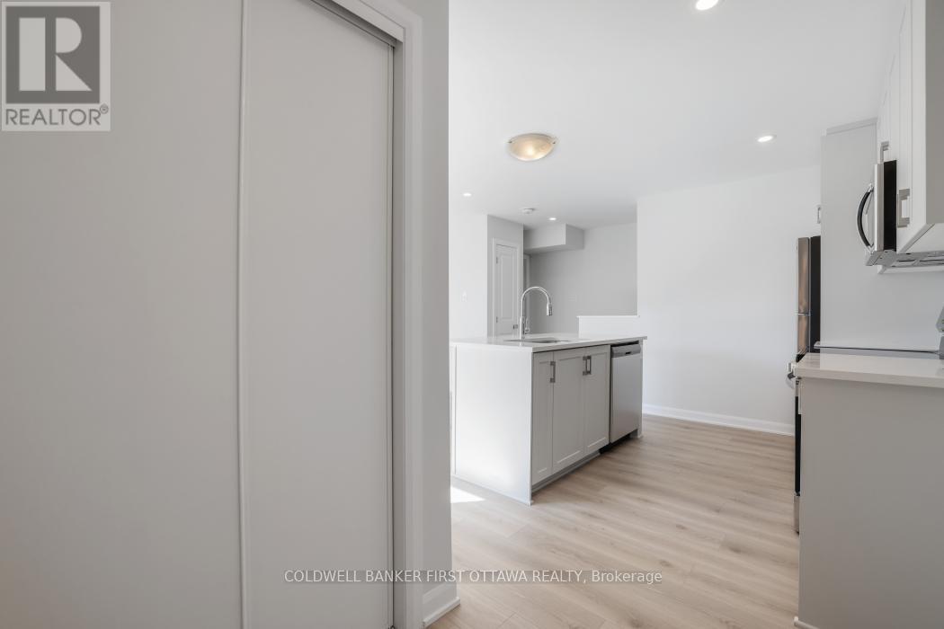 917 Creekway Private, Ottawa, Ontario  K2T 0S9 - Photo 6 - X12741392