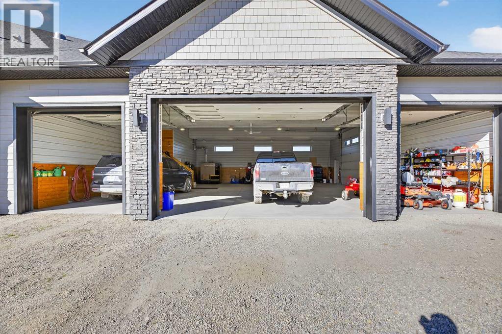 1474 Twp314, Rural Mountain View County, Alberta  T0M 0W0 - Photo 38 - A2264170