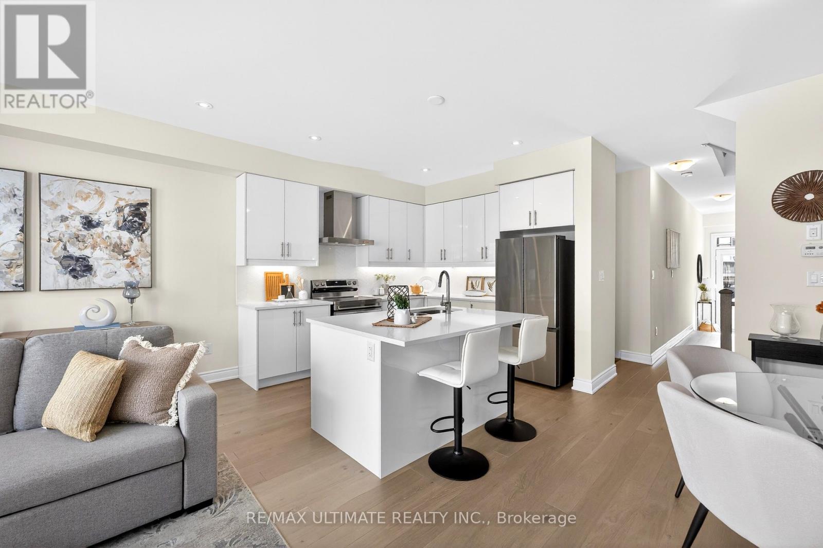 12 Singhampton Road, Vaughan, Ontario  L4H 5J6 - Photo 10 - N12741414