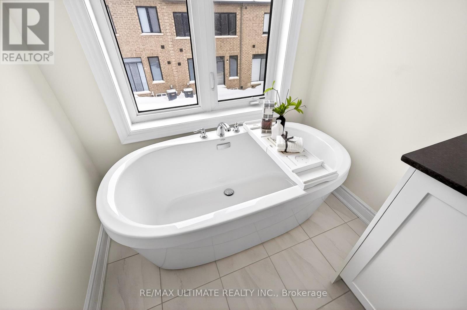 12 Singhampton Road, Vaughan, Ontario  L4H 5J6 - Photo 38 - N12741414