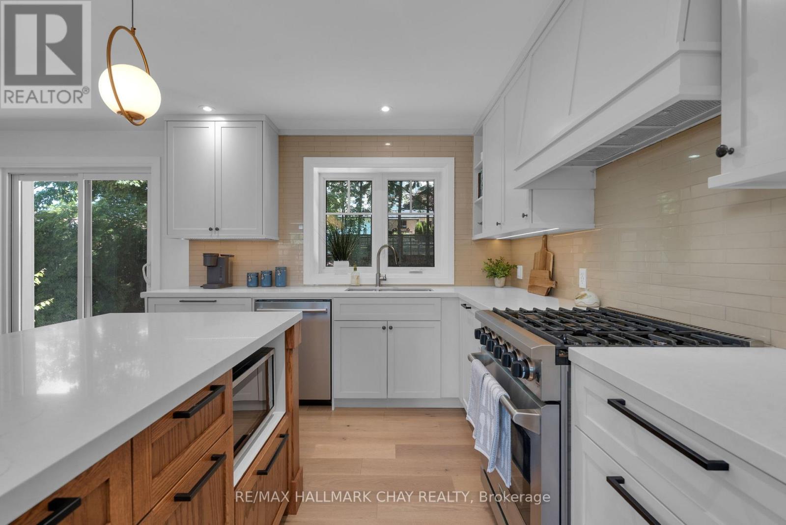 98 Shanty Bay Road, Barrie, Ontario  L4M 1E2 - Photo 8 - S12741400