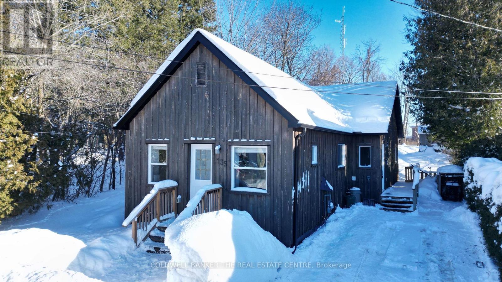 135 Simcoe Street, Orillia, Ontario  L3V 1G8 - Photo 18 - S12741408