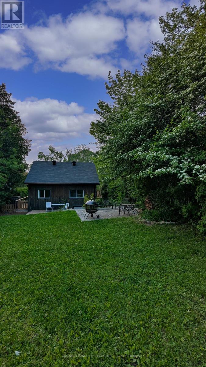 135 Simcoe Street, Orillia, Ontario  L3V 1G8 - Photo 22 - S12741408