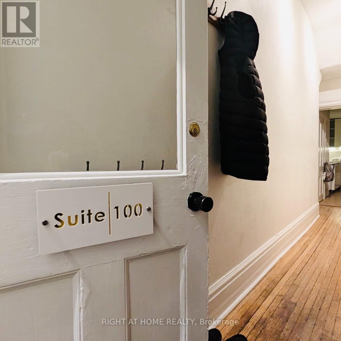 Main - 10 Borden Street, Toronto, Ontario  M5S 2M9 - Photo 10 - C12680448