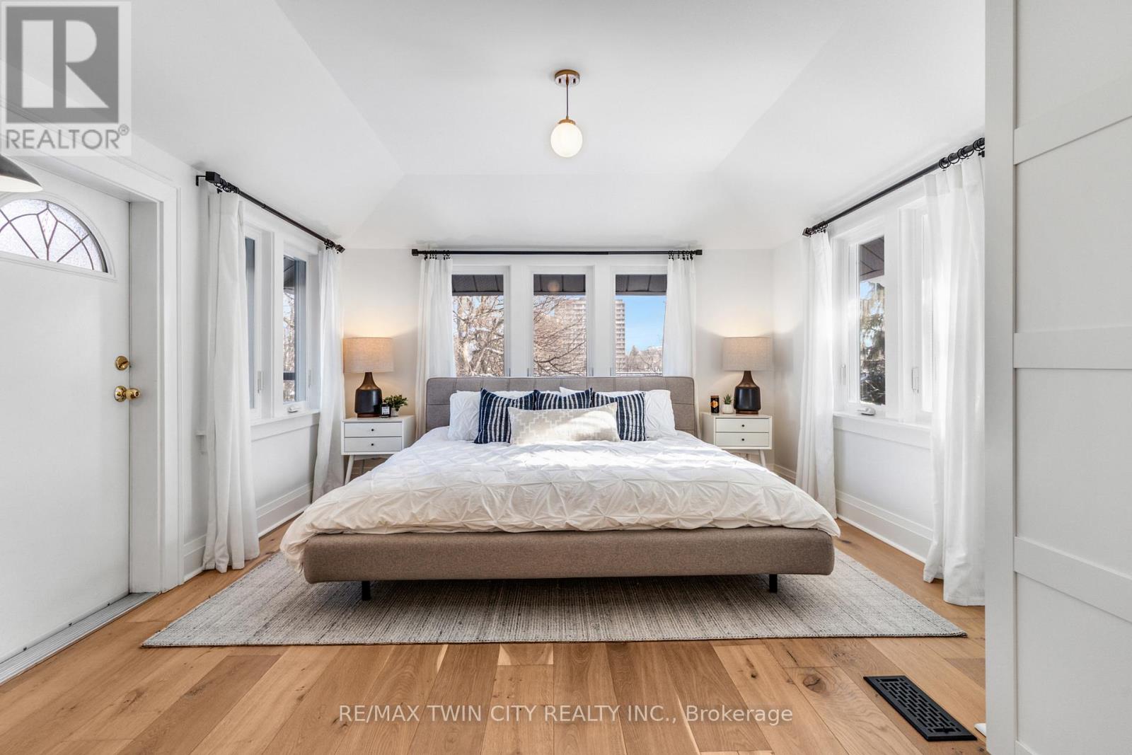 86 Earl Street, Kitchener, Ontario  N2M 2V9 - Photo 21 - X12741386