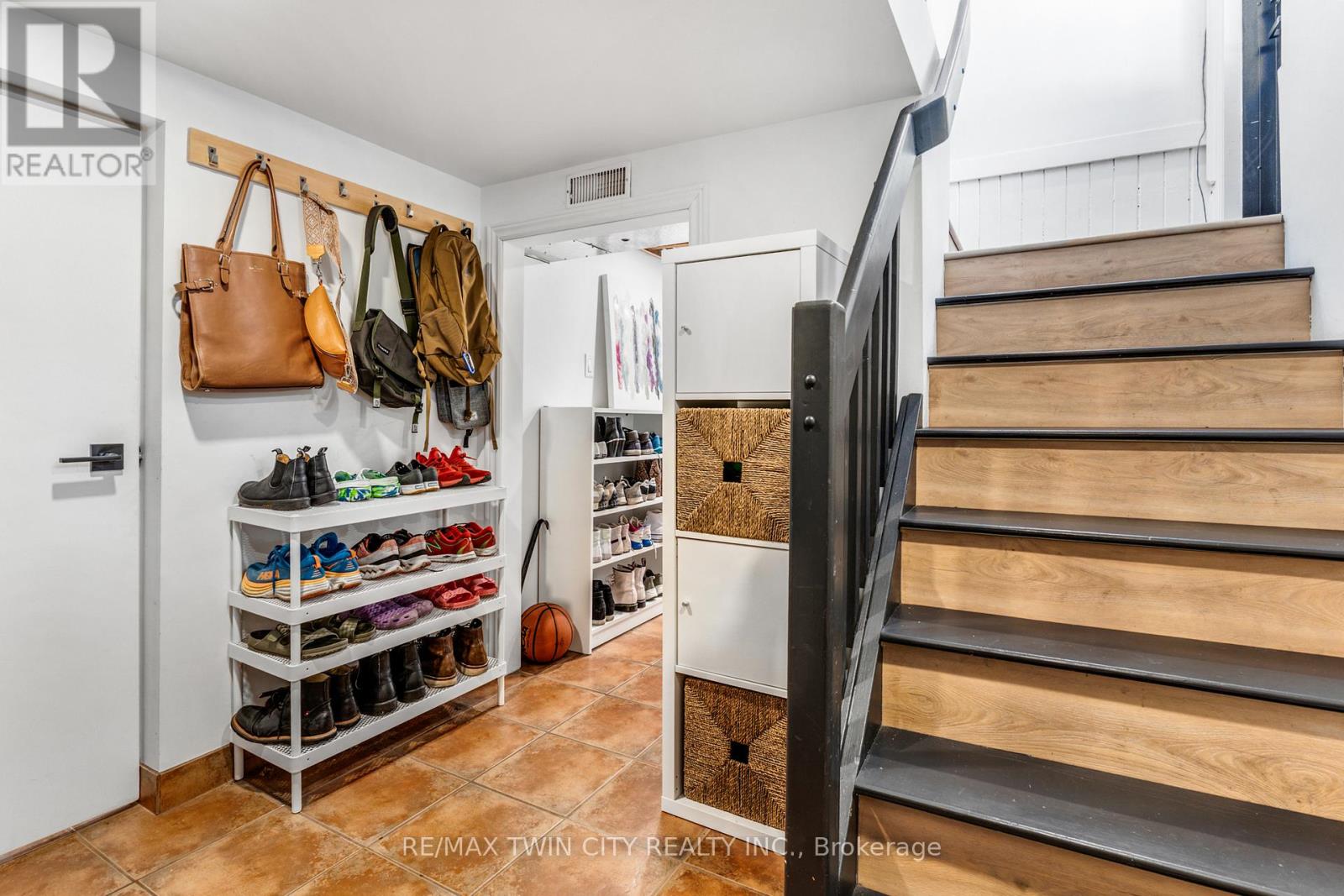 86 Earl Street, Kitchener, Ontario  N2M 2V9 - Photo 30 - X12741386