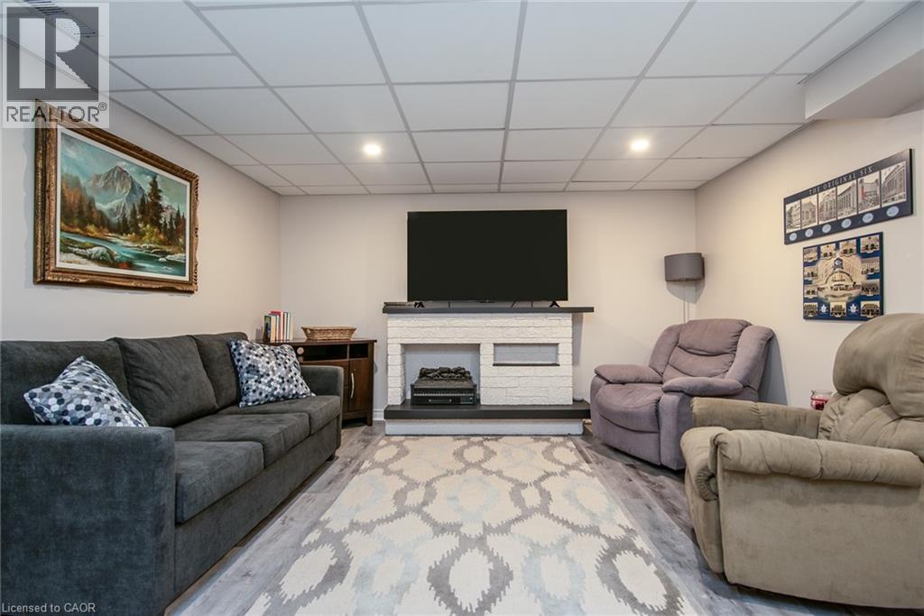 35 Roberts Crescent, Kitchener, Ontario  N2E 1A6 - Photo 38 - 40801526