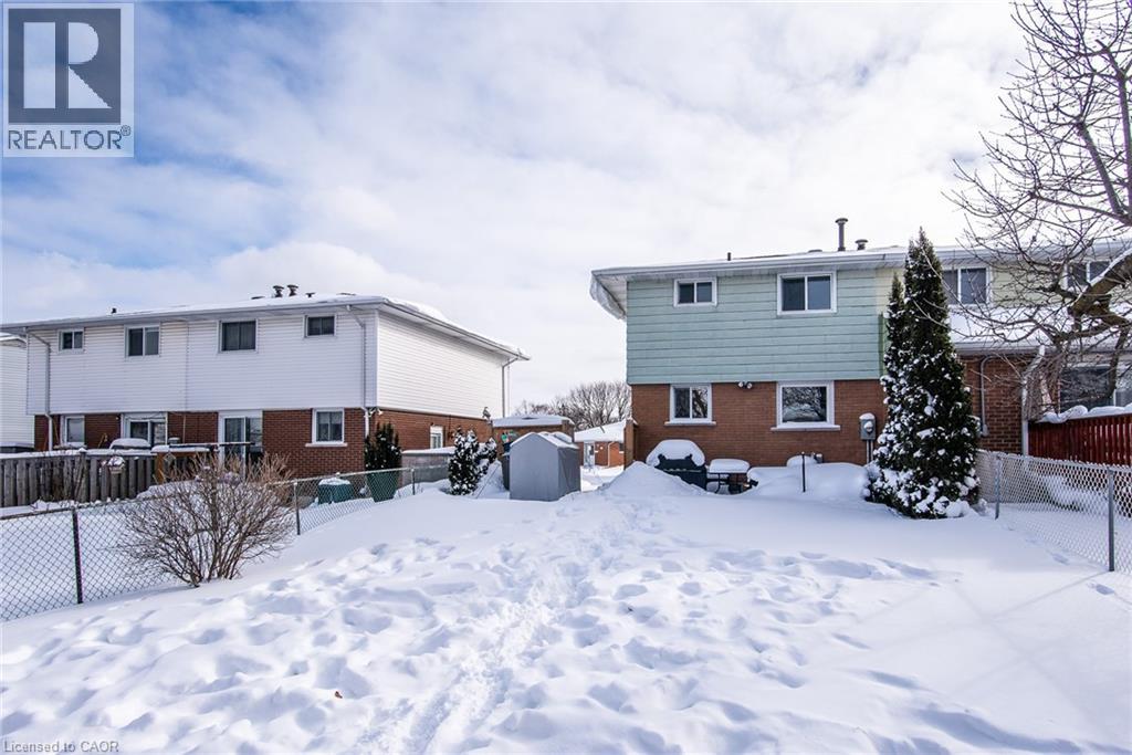 35 Roberts Crescent, Kitchener, Ontario  N2E 1A6 - Photo 5 - 40801526