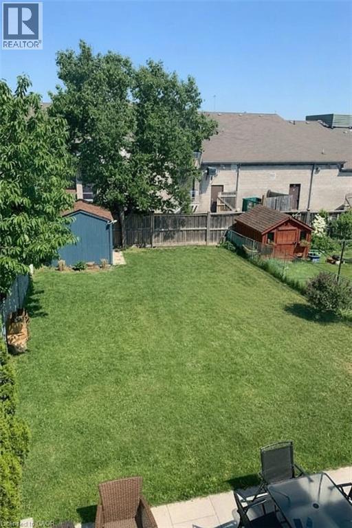 35 Roberts Crescent, Kitchener, Ontario  N2E 1A6 - Photo 8 - 40801526