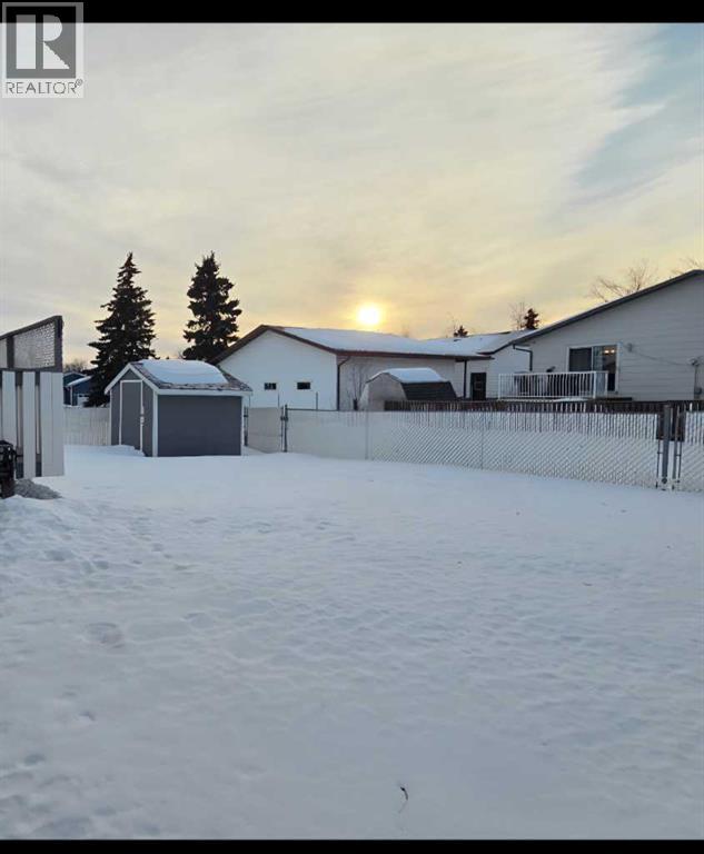 9409 124 Avenue, Grande Prairie, Alberta  T8V 5Y6 - Photo 3 - A2280690