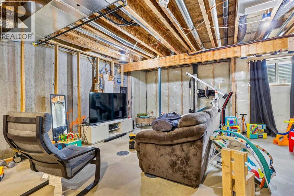 51 Yorkville Boulevard Sw, Calgary, Alberta  T2X 4K2 - Photo 34 - A2278471