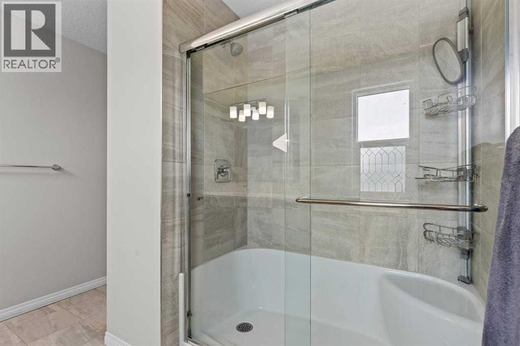 51 Yorkville Boulevard Sw, Calgary, Alberta  T2X 4K2 - Photo 23 - A2278471